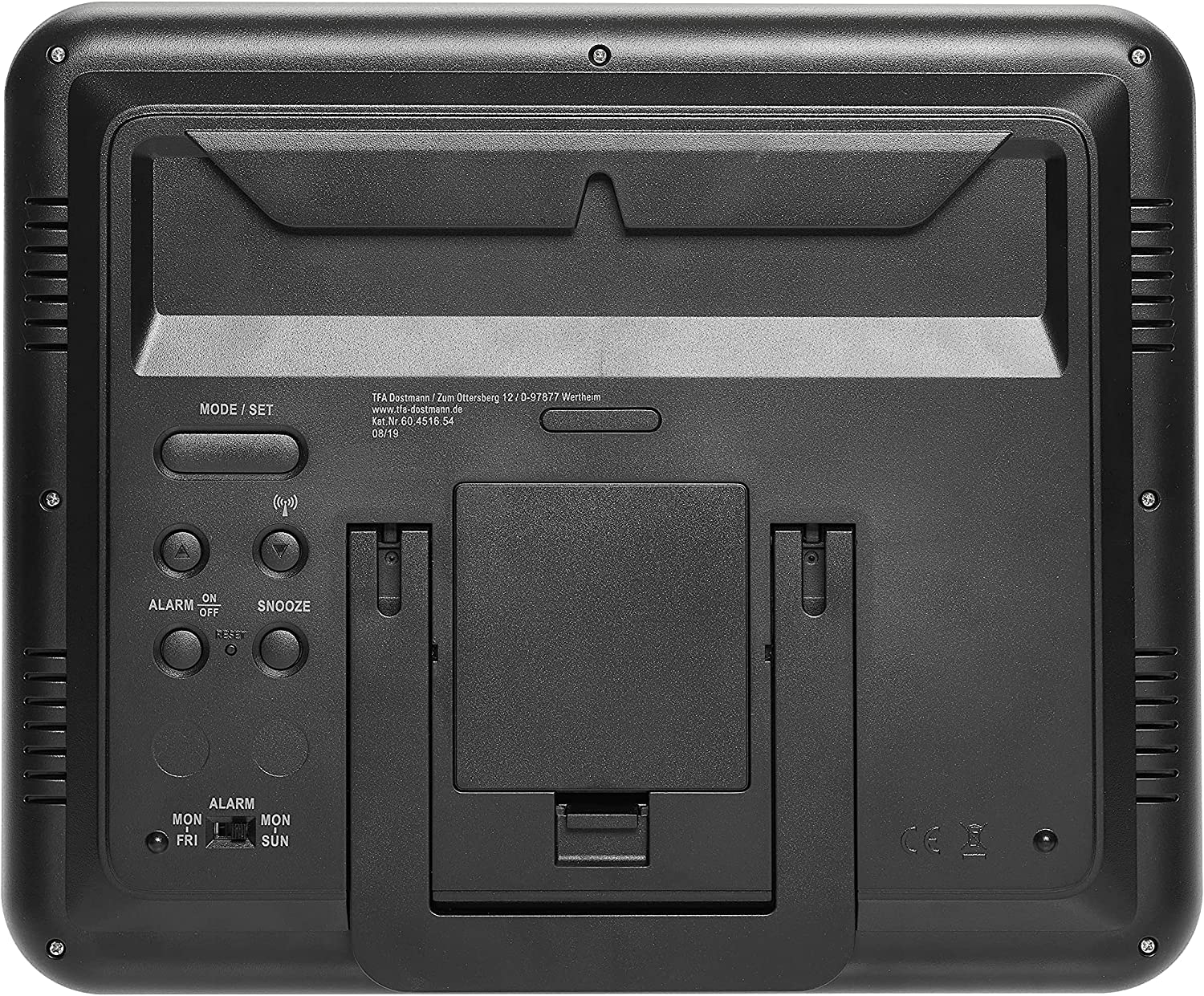 TFA Dostmann Funkuhr digital, 60.4516.54, mit Raumklima, ausgeschriebener Wochentag (10 Sprachen), 2 Weckfunktionen, Tischuhr oder Aufhängen, (L) 248 x (B) 25 (73) x (H) 206 mm (Silber mit Batterien)
