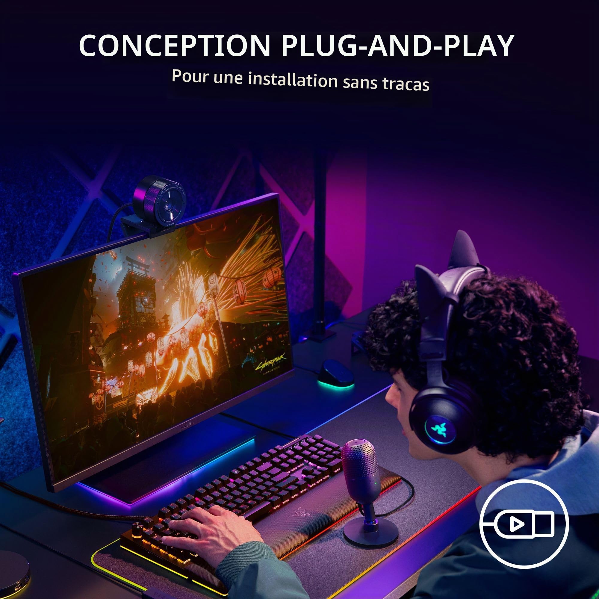Razer Seiren V3 Mini USB Microphone: Condenser Mic - Supercardioid Pickup Pattern - Tap-to-Mute Sensor with LED Indicator - Shock Absorber - Ultra Compact - PC, Discord, OBS Studio, XSplit - White
