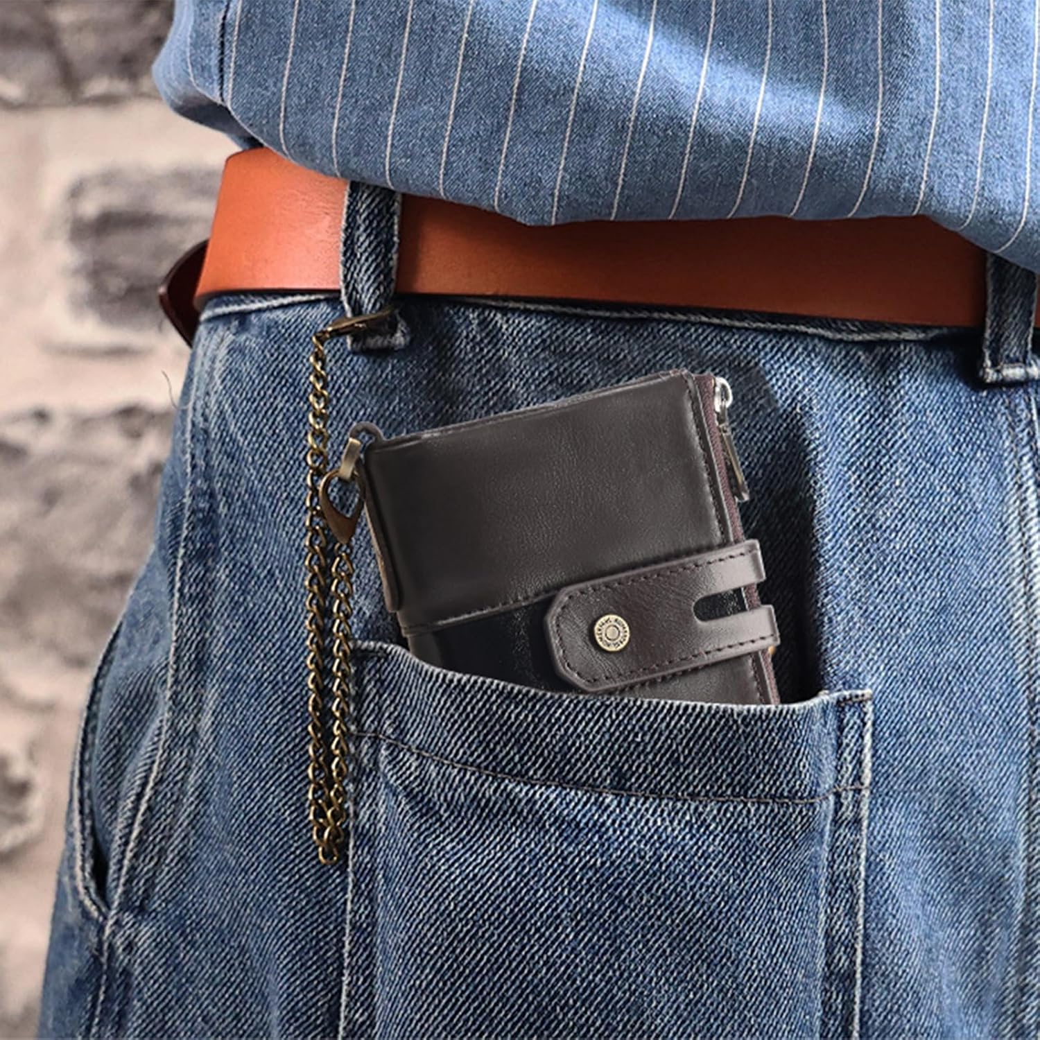 GAEKEAO Chain Wallets for Men - Bifold RFID Blocking Mens Wallet with Chain, High Security Leather Wallets with Coin Pocket - Image 9