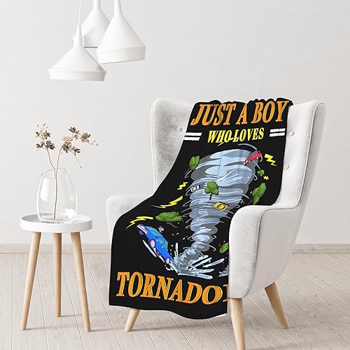 Miniatura 4 de Manta con texto en inglés Just A Boy Who Loves Tornado, el mejor regalo, manta de franela súper suave de primera calidad, cálida felpa perfecta para