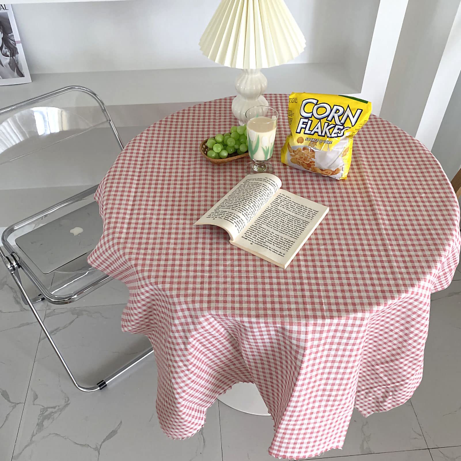 Nappe ronde à carreaux rose 150x150 cm pour protéger vos tables de camping