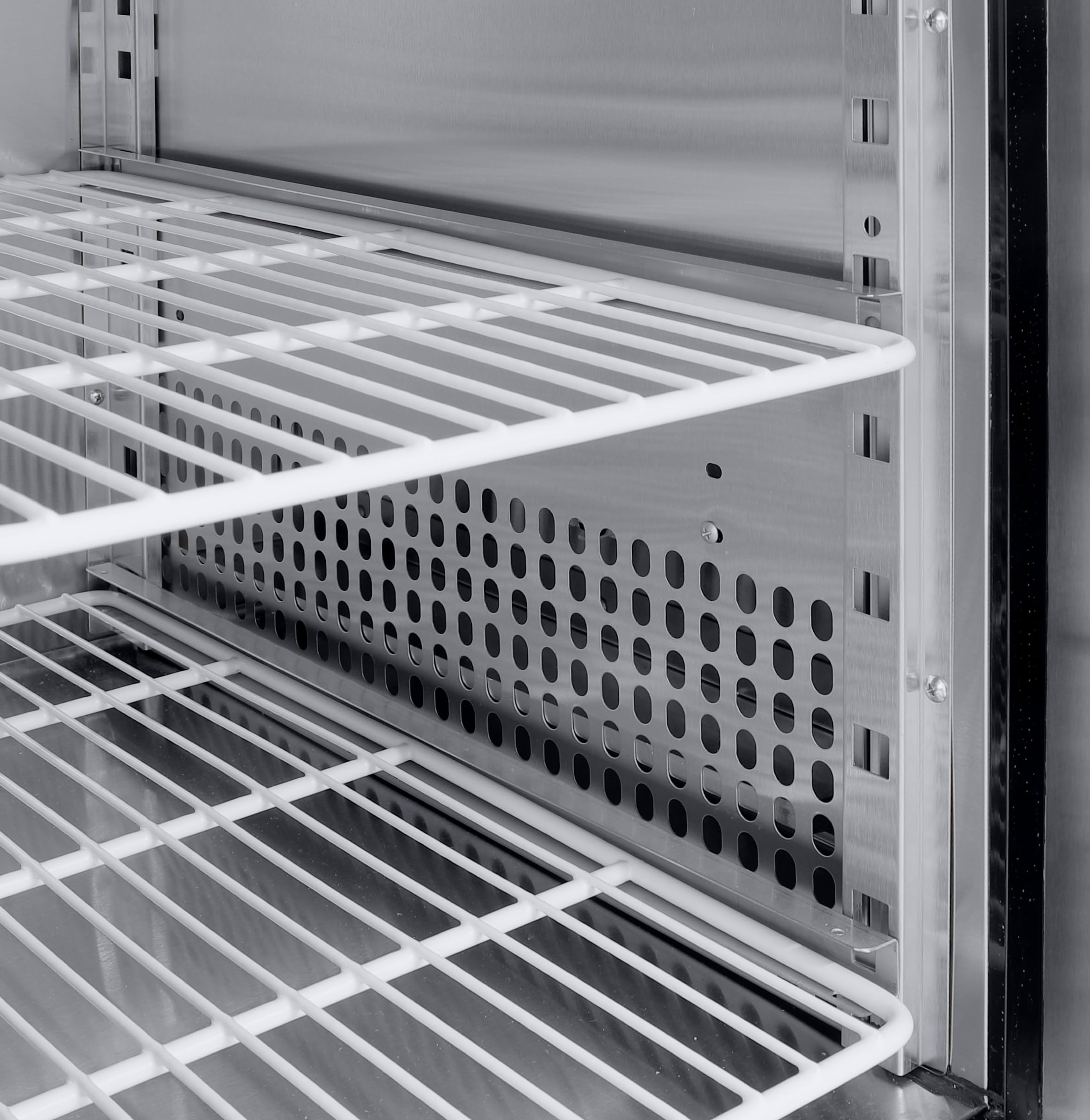 METRO Professional Tavolo refrigerato GCC21002D-BS, acciaio inox, 136 x 70 x 85 cm, 135 L, raffreddamento ad aria, argento