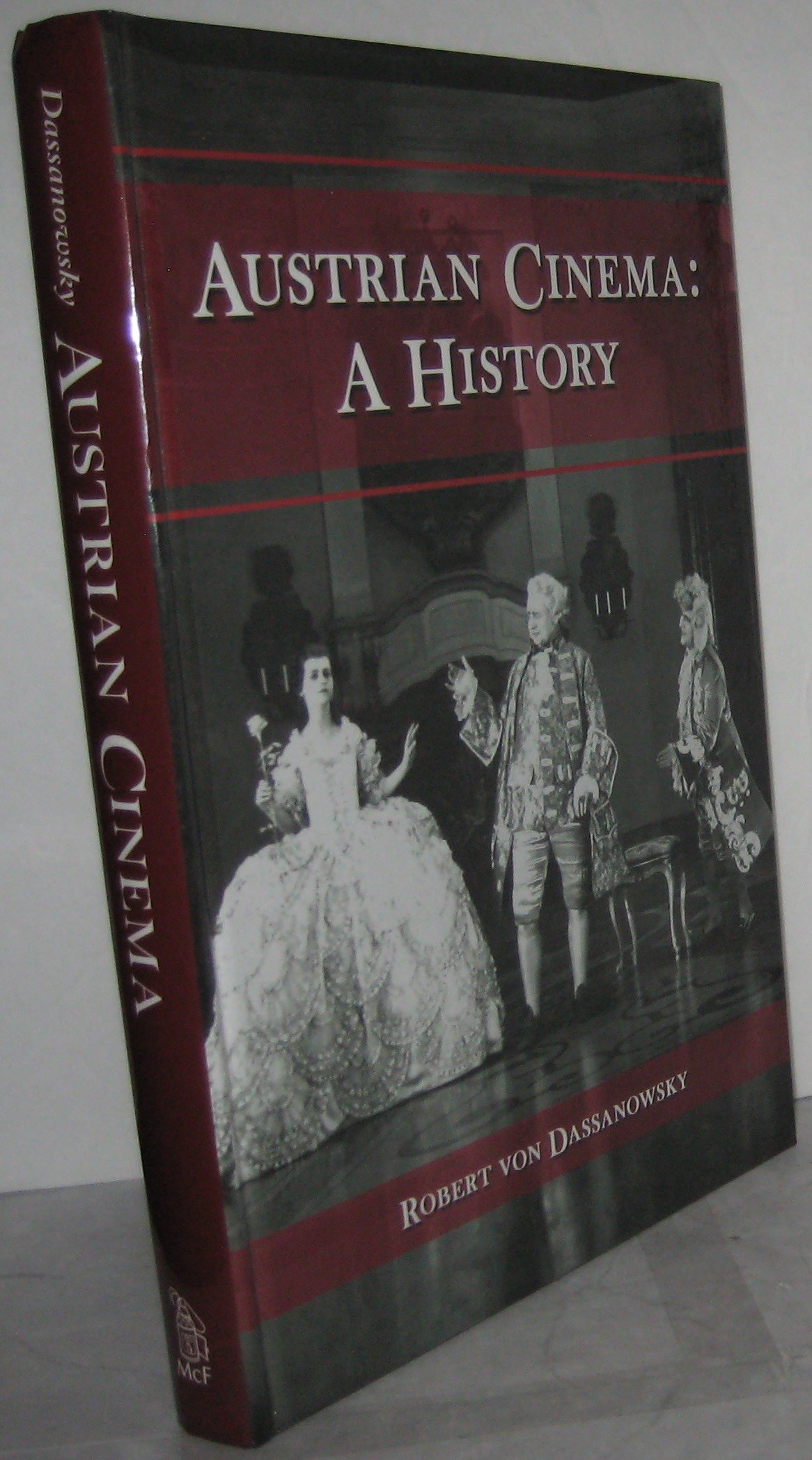 Austrian Cinema A History livre sur le cinéma autrichien de ses débuts à nos jours