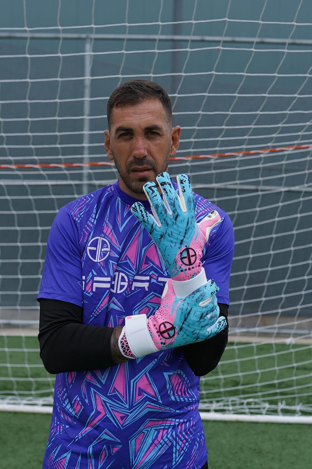 Professional Youth Soccer Goalie Gloves with Sublimation | Soccer Goalkeeper Gloves Kids 3D Rubber Punch Zone Anti Slip Airprene Breathable Gusset for Kids & Adults Boys & Girls