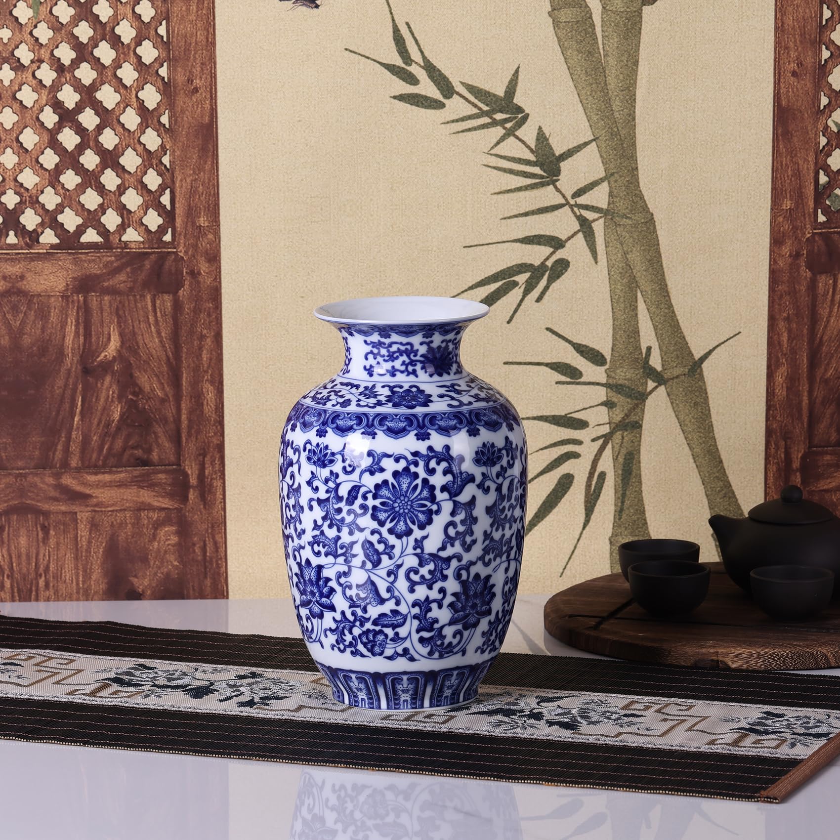 Jarrones tradicionales de porcelana azul y blanca de cuerpo delgado, cerámica chinoiserie pintado a mano con diseño floral, ligeros para decoración del hogar