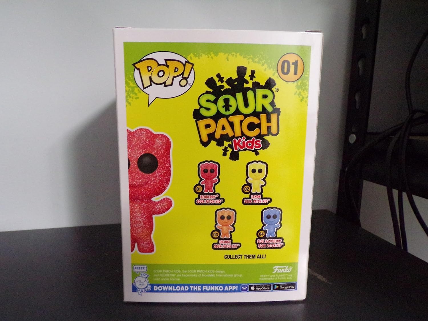 Funko Pop Sour Patch Redberry Exclusive 7 Eleven 2022 GITD
