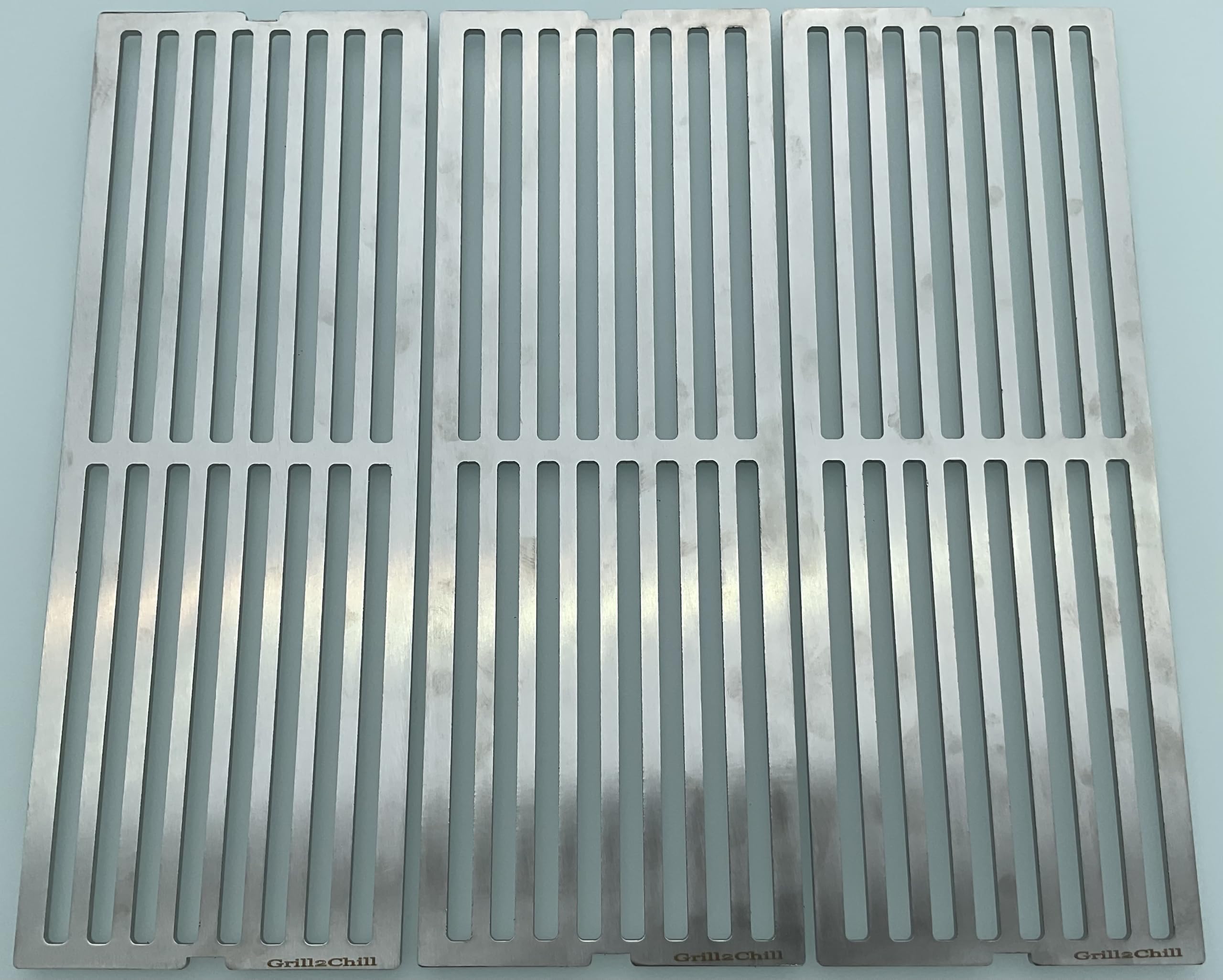 Ruszt do grilla ze stali nierdzewnej V2A 1.4301 pasuje do Grills Char-Broil Professional PRO S2 + Core B2 + LANDMANN Triton PTS 2.0 + Triton maxX PTS 2.0/3 ruszty po 160 x 440 mm = 480 x 440 x 5-5,2