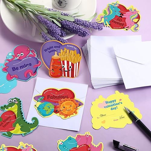 Miniatura 5 de Outus 36 tarjetas del día de San Valentín para niños, tarjetas para rascar y oler lápices, 6 patrones y aromas únicos, tarjetas de rascar y oler con