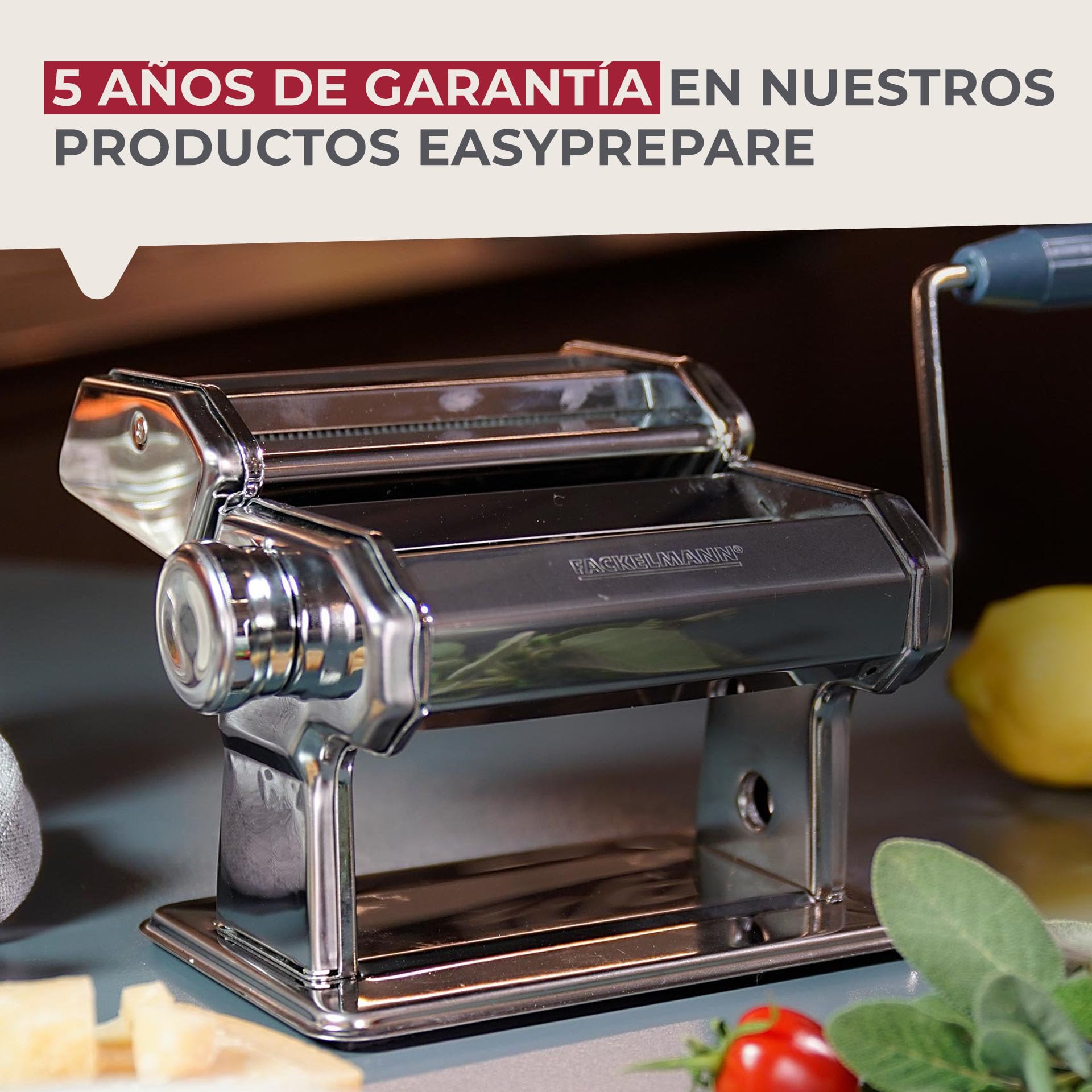 FACKELMANN Máquina para Pasta Fresca Manual - Procesador Manual de alimentos para hacer espaguetis, ravioli, lasaña, en acero inoxidable con mango de plástico, 21x19,8x15,8cm, 1ud.