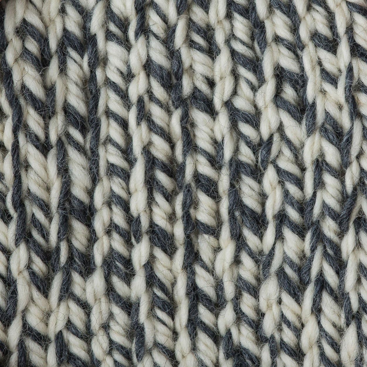 Patons Classic Wool Bulky Yarn - (5) Bulky Gauge 100% Wool - 3.5oz - Dark Grey - For Crochet, Knitting & Crafting