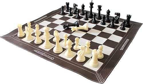 StonKraft - Juego de ajedrez enrollable de cuero genuino de 19" x 19" con piezas de ajedrez de plástico - Bronceado oscuro