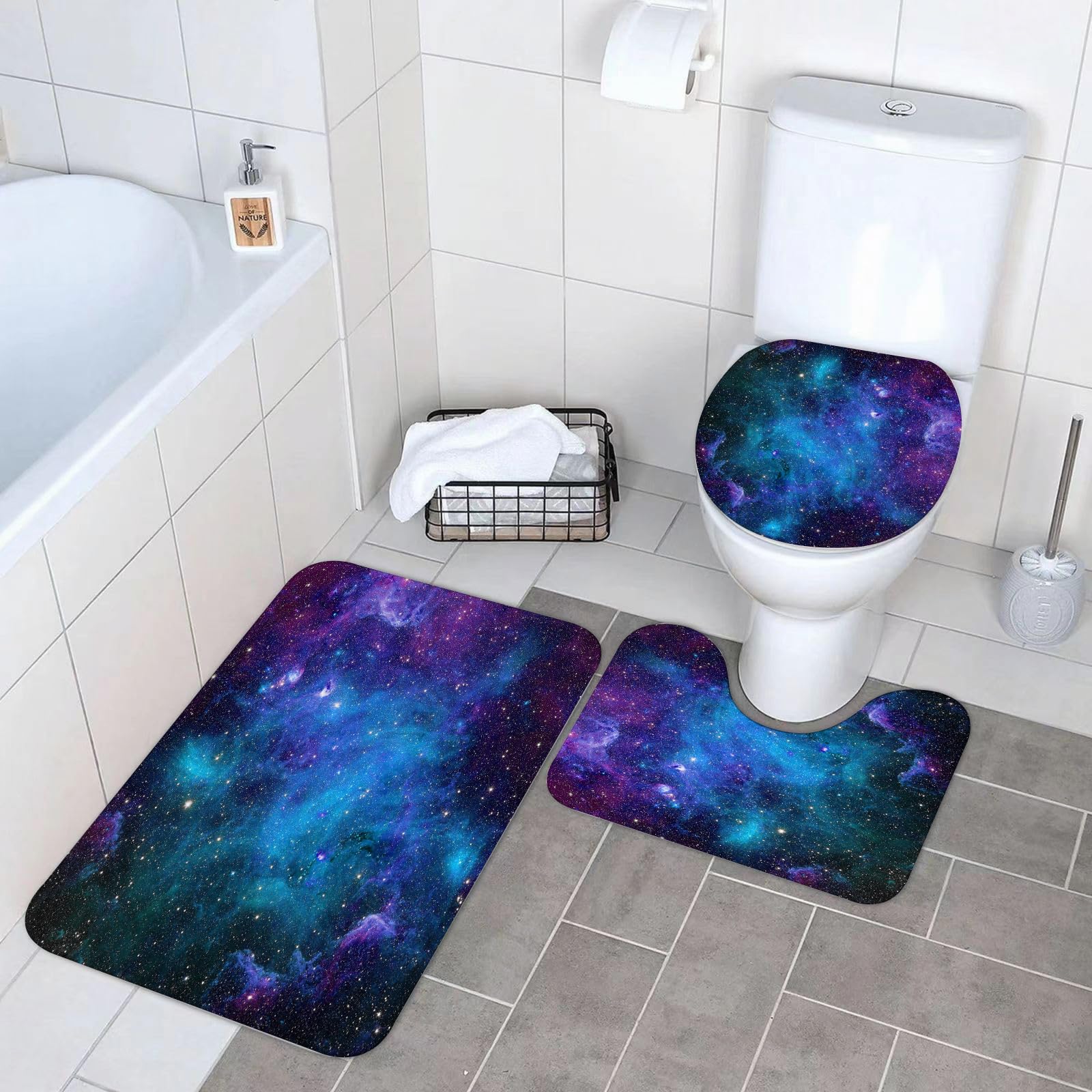 Set di 3 tappetini da Bagno, Lavabili in Lavatrice e Antiscivolo, in Morbida Fibra Superfine, con Motivo Cielo Stellato.