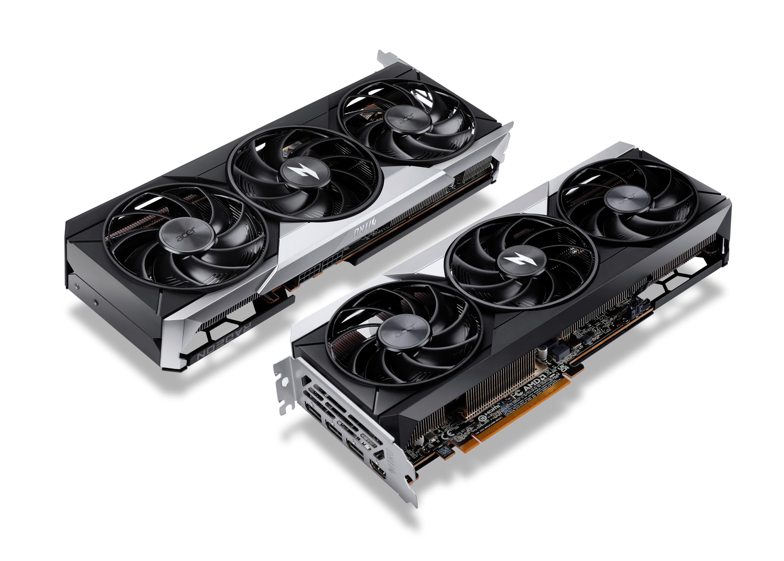 Acer Nitro Radeon RX 9070 OC - AMD Grafikkarte (16 GDDR6, 256 Bit, PCIe 5.0 x16, 1x HDMI 2.1a 3X DP 2.1) 3X Nitro FrostBlade, 2x8 pin, Slot Space: 2.5