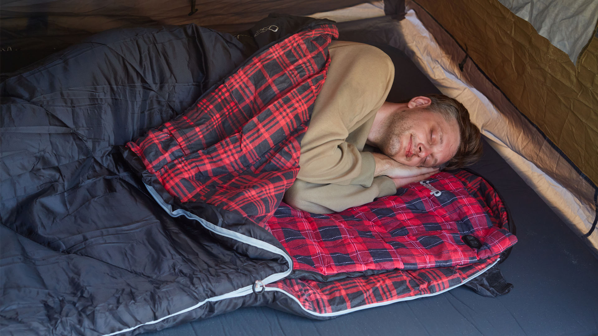 Amazon | KingCamp コット用マット 電熱マット キャンプ用ホット