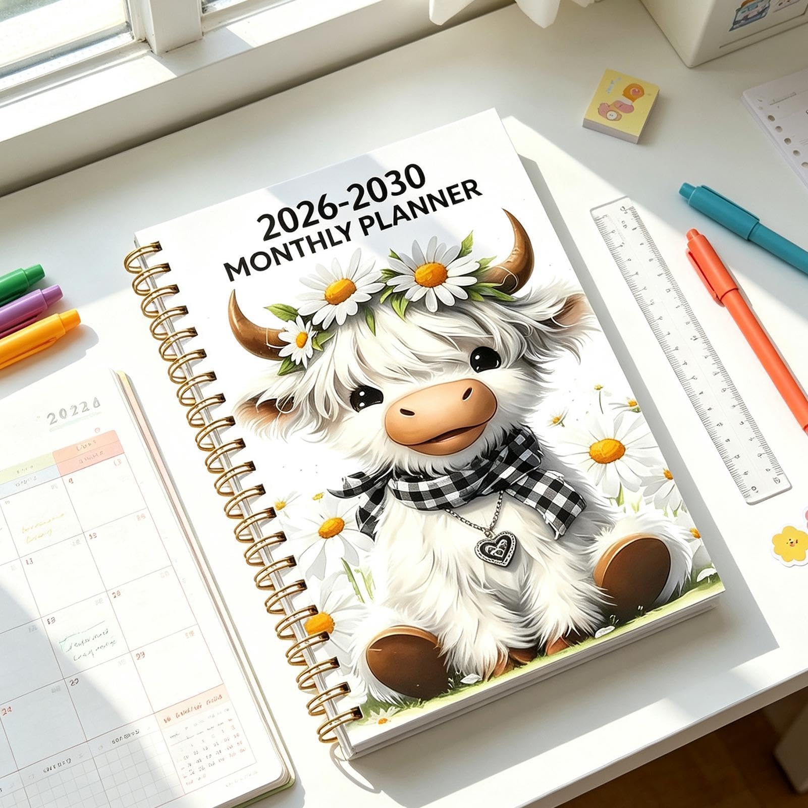 Agenda mensuel 2026-2030 5 ans, carnet à spirales Motif vache Highland