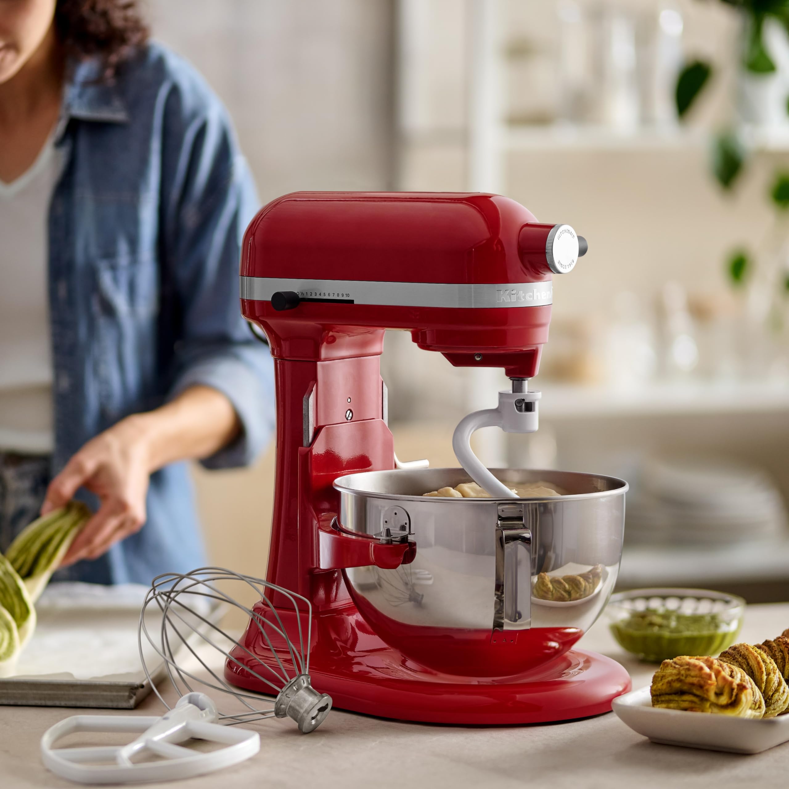 KitchenAid Robot Pâtissier Heavy Duty 5.2L, Corps & Engrenages Tout Métal, 11 Vitesses, Flex Edge, 67 Points de Contact, Rouge Empire