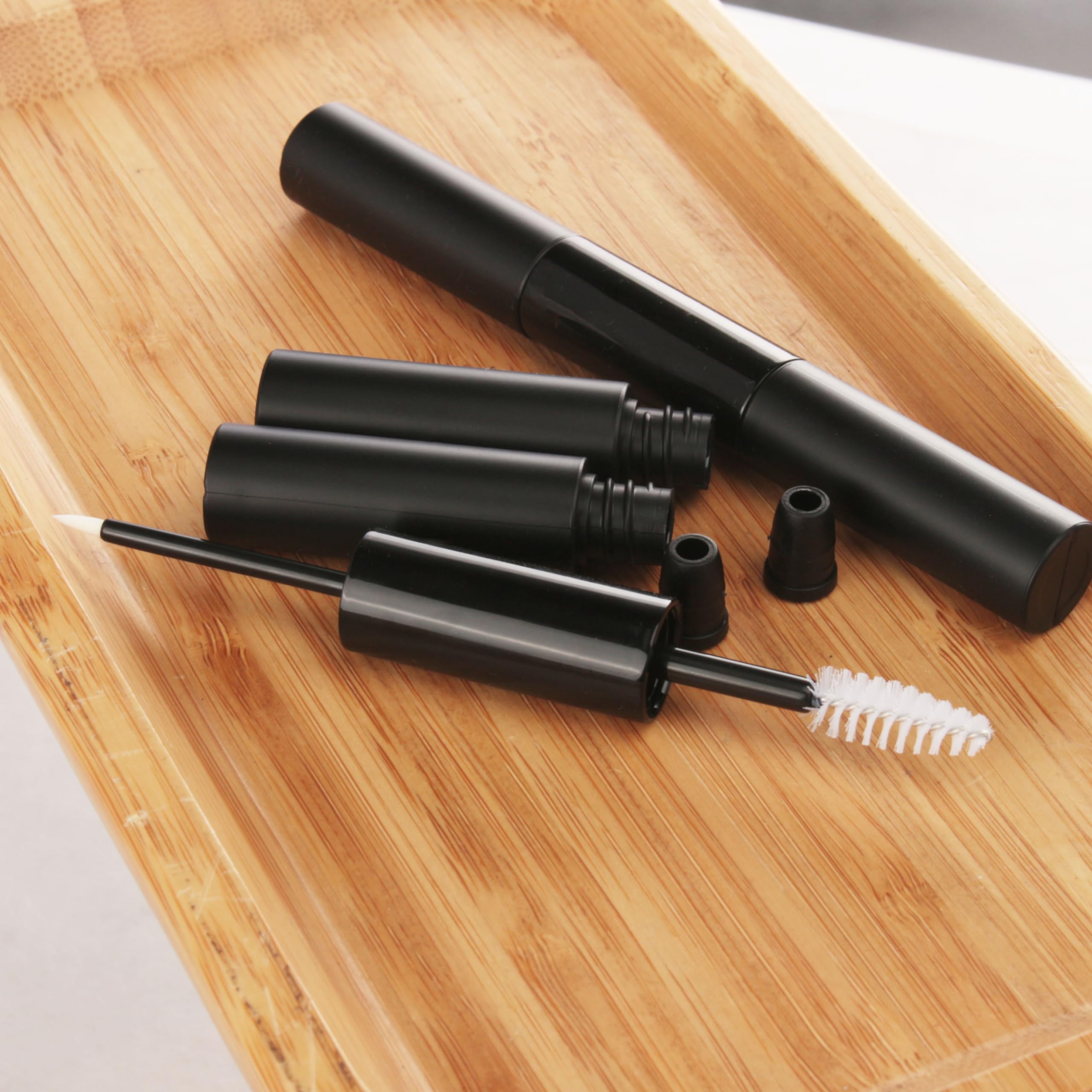 COSIDEA 50PCS Leere 5m 2 in 1 Mascara Tube und Eyeliner Container 10ml Dual Ended Tuben Container mit Zauberstab für Rizinusöl Wimpern Kleber Flasche Verpackung