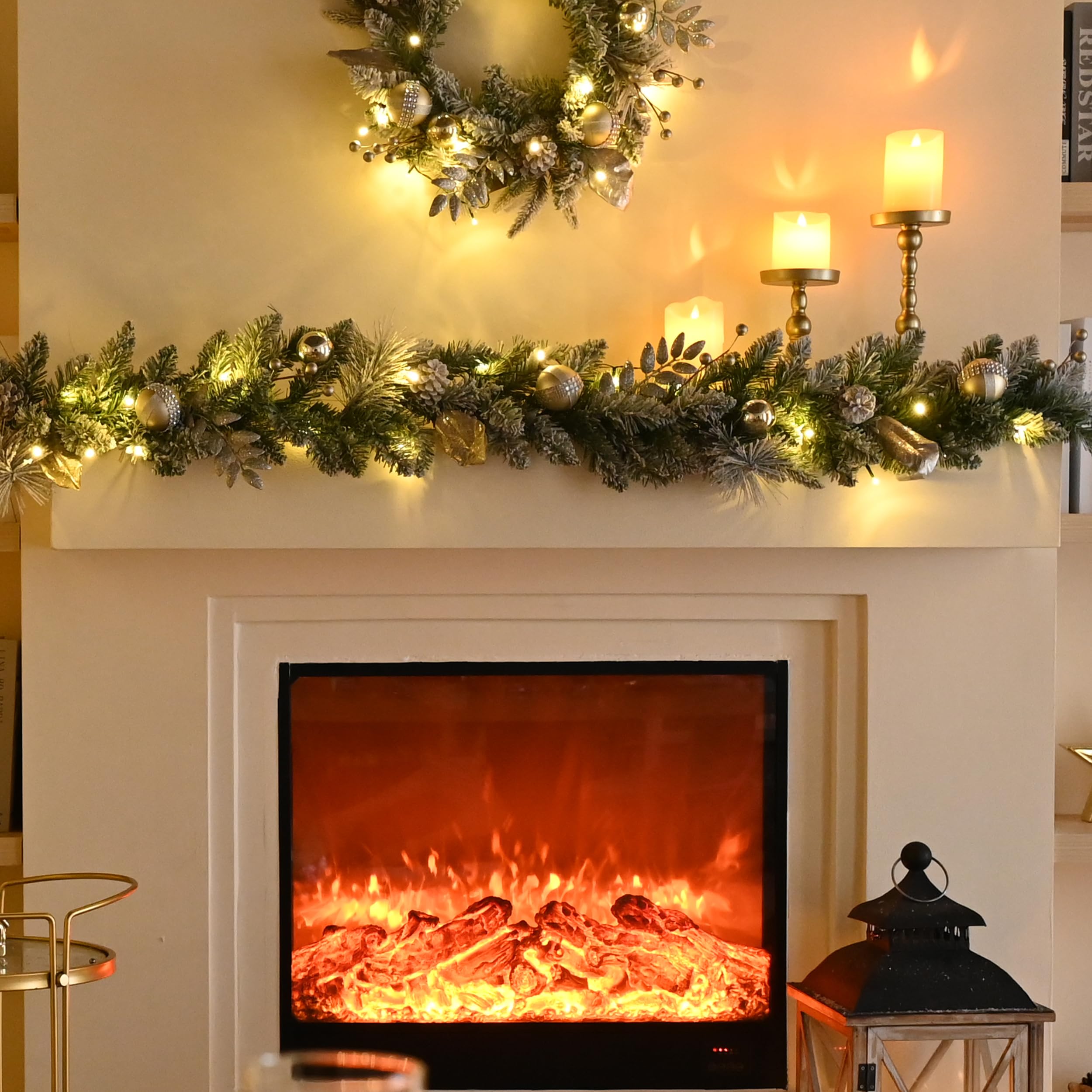 Valery Madelyn 152CM Weihnachtsgirlande mit 20 Led Timer Lichtern und Tannenzapfen Weihnachtskugeln, Tannengirlande Weihnachtsdeko für Treppe Tisch Außen Kaminsims Haustür, Weiß Gold