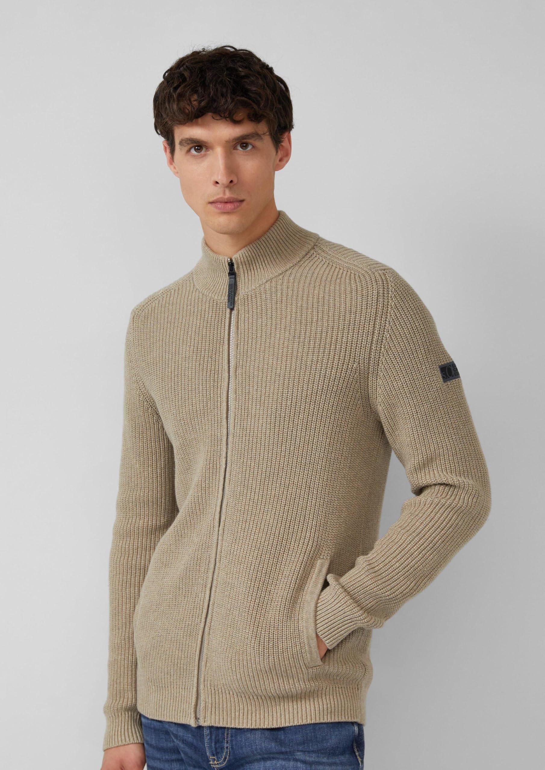 s.Oliver Struktur-Strickjacke mit Eingrifftaschen und Reißverschluss