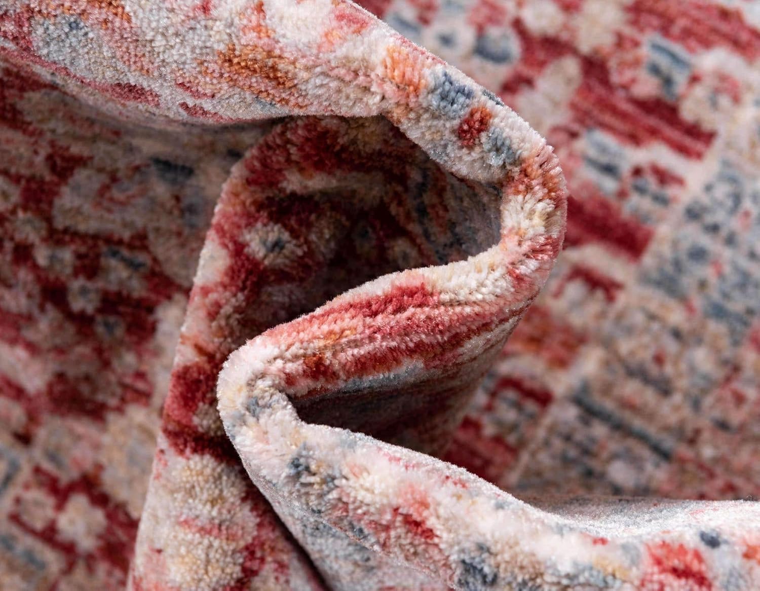Unique Loom Noble Collection Area Rug - Elizabeth (2' 2" x 3' 1" Rectangle, Red/ Blue)