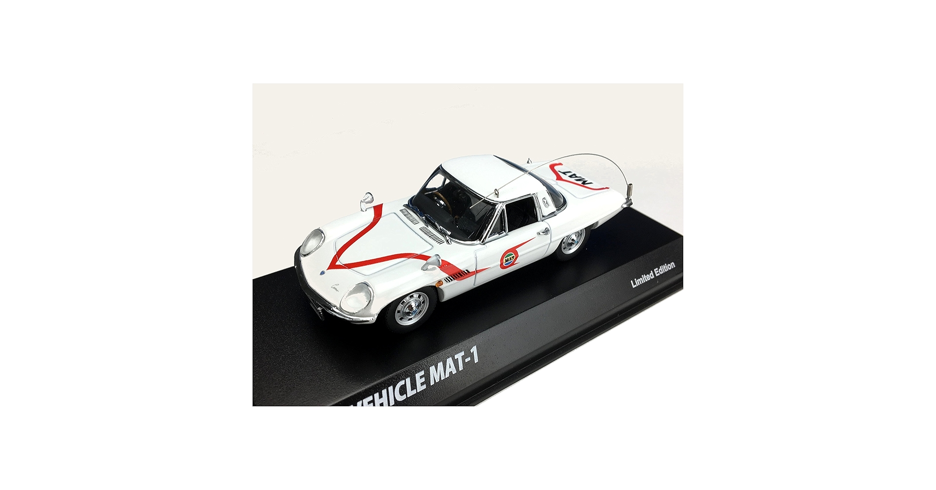 訳アリ注意!Make Up 1/43 マットビハイクル 帰ってきたウルトラマン MAKE UP Make Up 1/43 MAT VEHICLE マットビハイクル 帰ってきた