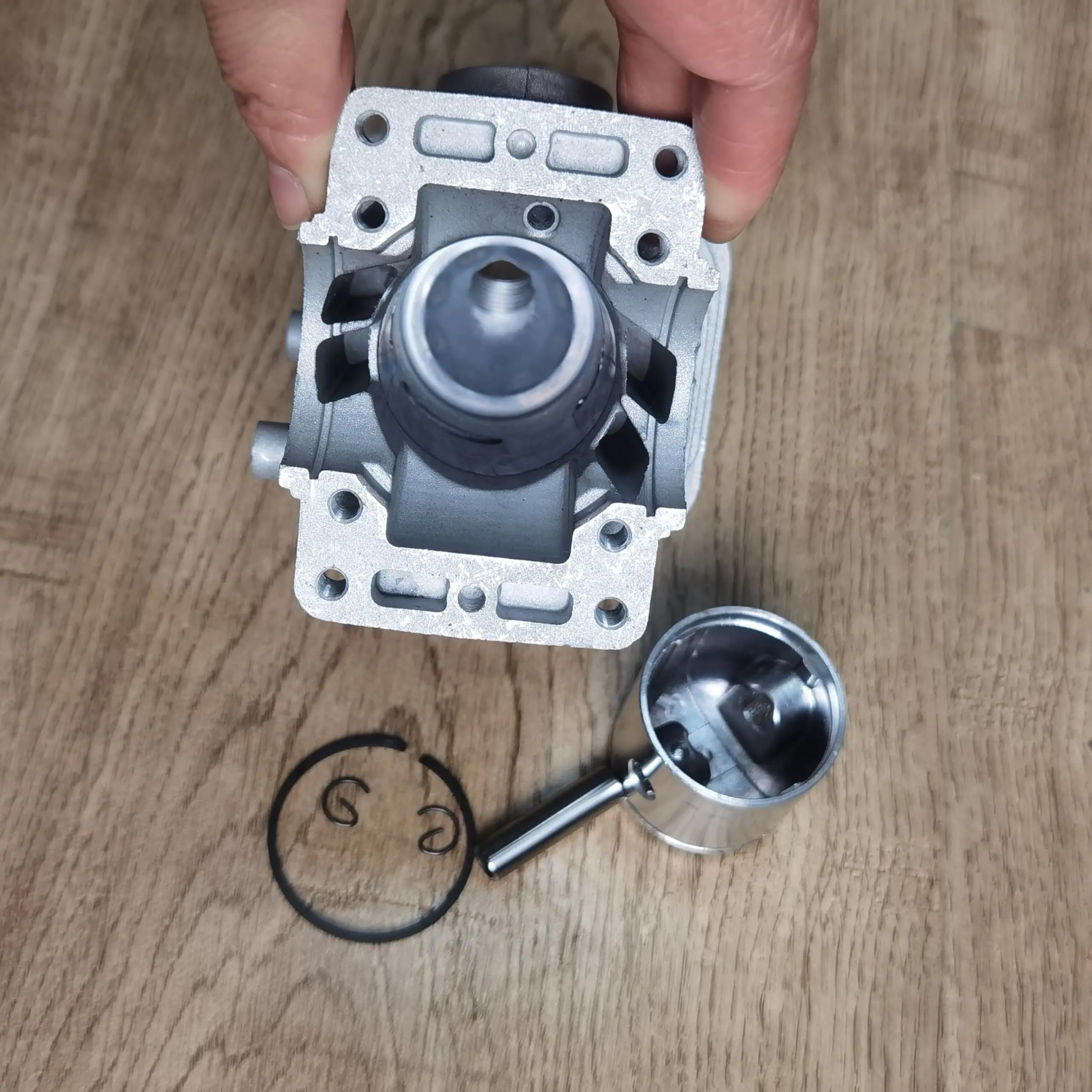 DUNLAP Zestaw tłoka cylindra CS352 powlekany chromem 38MM pasuje do części zamiennych do pił łańcuchowych CS-352