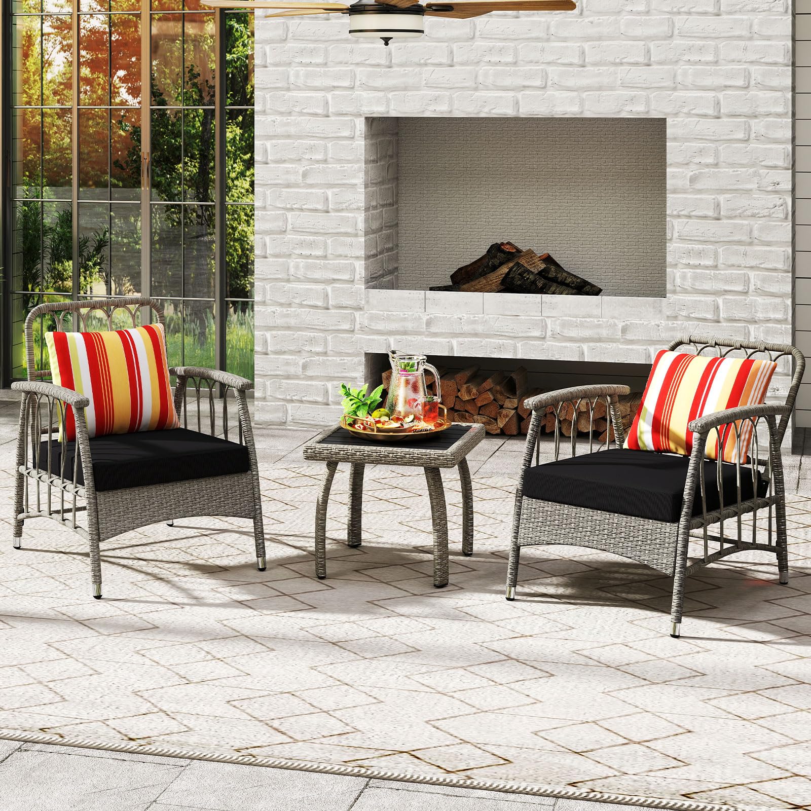 GIANTEX Set da 3 Pezzi Poltrone e Tavolo per Esterni, 2 Sedie con Cuscini, Tavolo in Rattan Regolabile