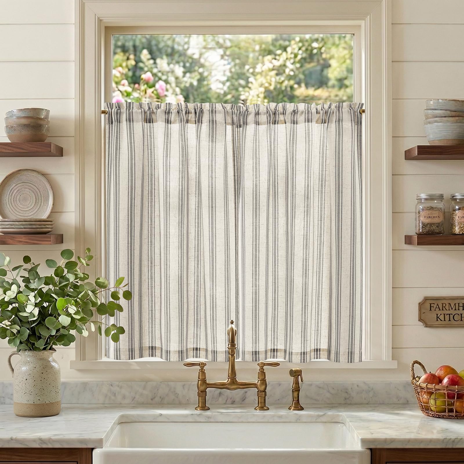 Cortinas de lino a rayas para ventana pequeña de baño en elegante negro sobre lino