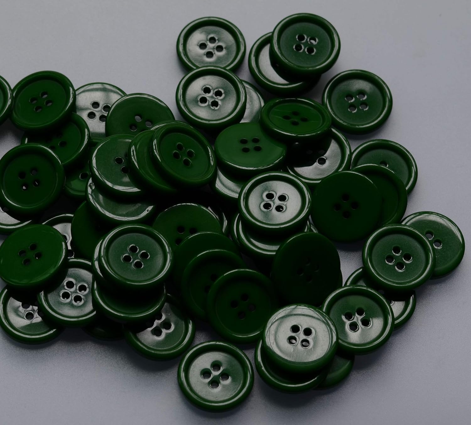 Lyracces 25mm 1 Inch Sewing Fasteners Resin Flatback Buttons Pack of 100 (Green)