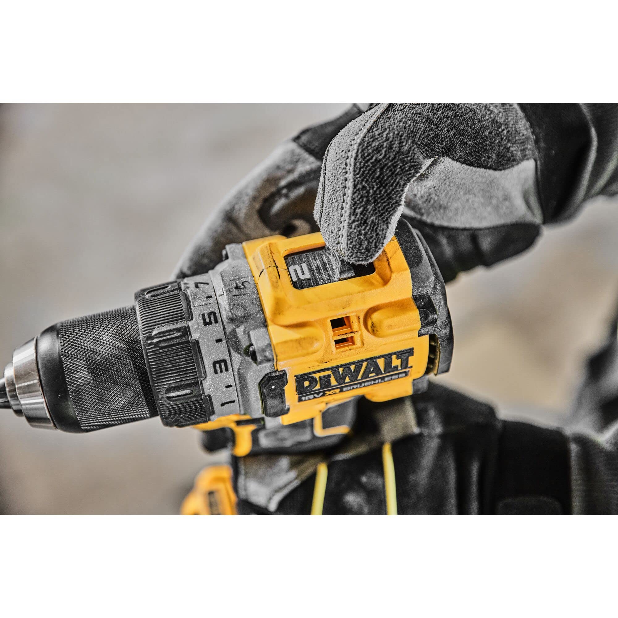 DEWALT Taladro Atornillador sin escobillas XR 18V 13mm 90Nm con 2 baterías POWERSTACK Li-Ion 5Ah y maletín TSTAK per chi cerca qualità e praticità, per uso pratico e risultati affidabili, 13mm
