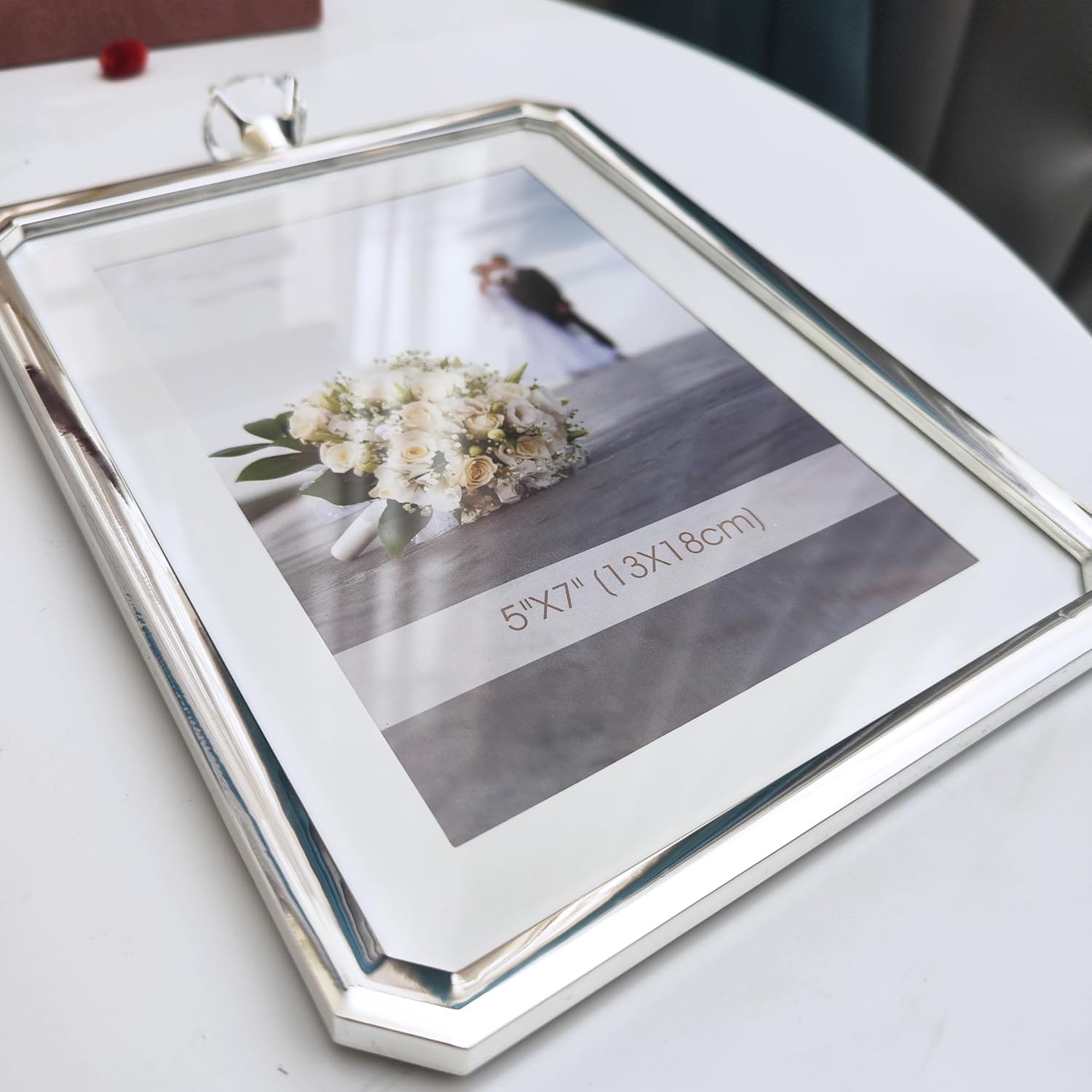 5 * 7‘’ diamond ring shaped metal zinc picture frame 5 * 5‘’ round shape photo frame crystal colored chrome finish with large diamonds and rhinestones tabletop (silver, 7 * 5‘’ vertical)