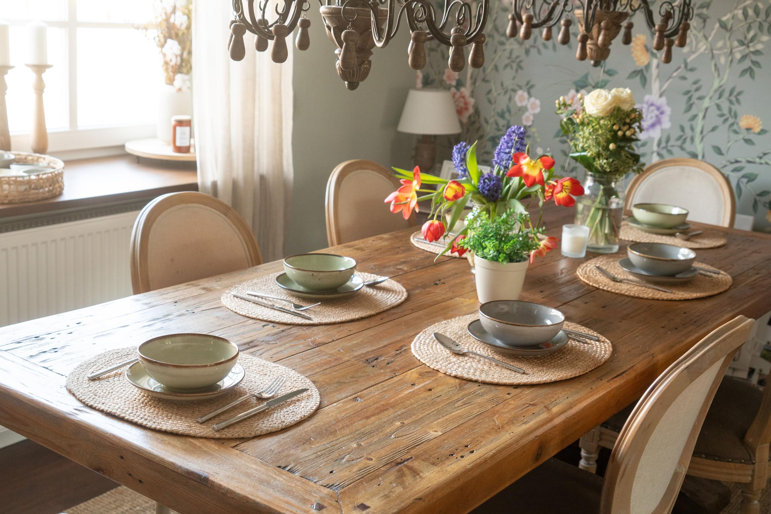 Decorasian Platzset aus Jute – 8 Stück - Platzteller oval geflochten – dekorative Platzdeckchen im Boho Stil