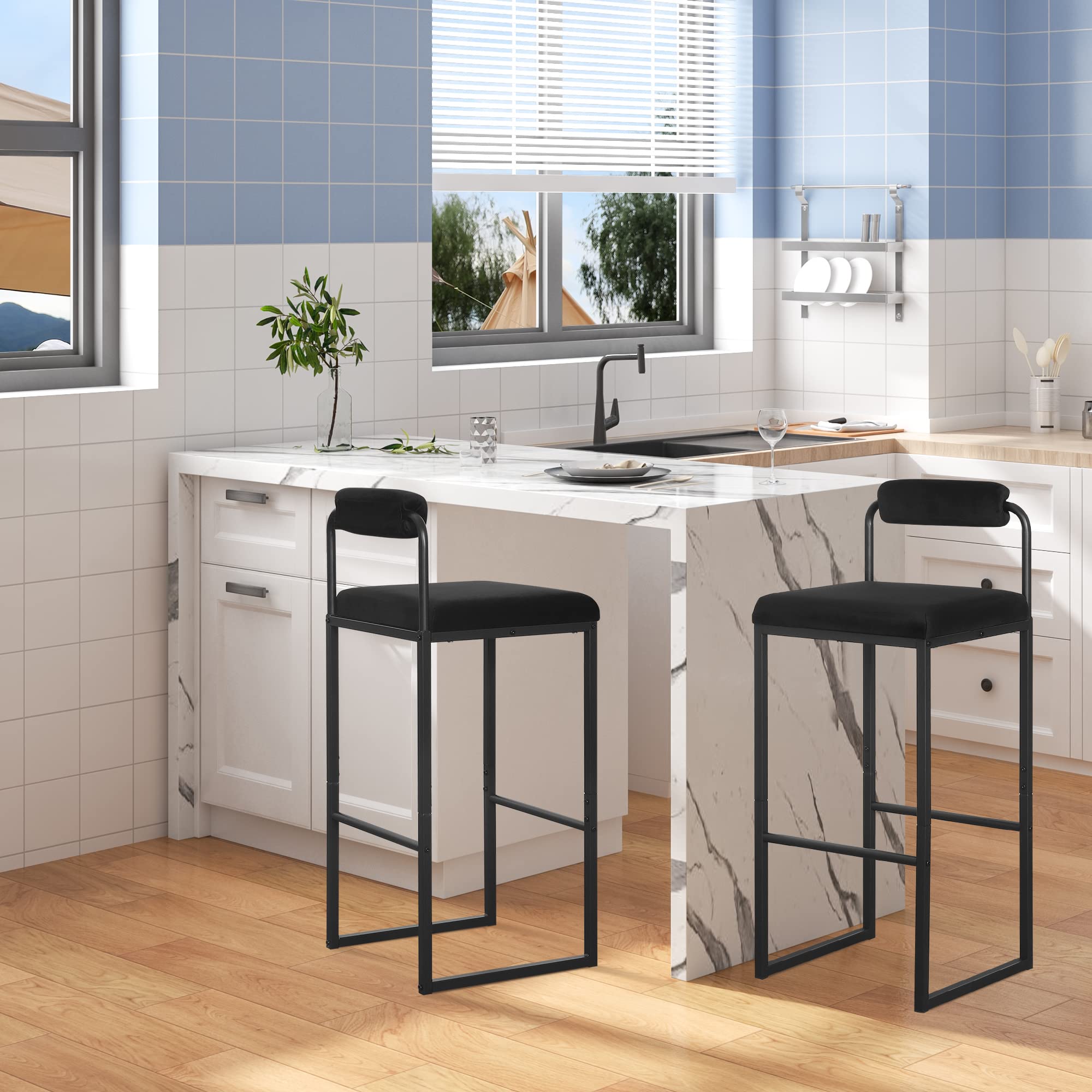 WOLTU Lot de 2 Tabourets de Bar, Chaises de Bar Hautes avec Dossier et Repose-Pieds, Design Moderne, en Velours et Métal Hauteur du Siège 75cm, Noir BH343sz-2