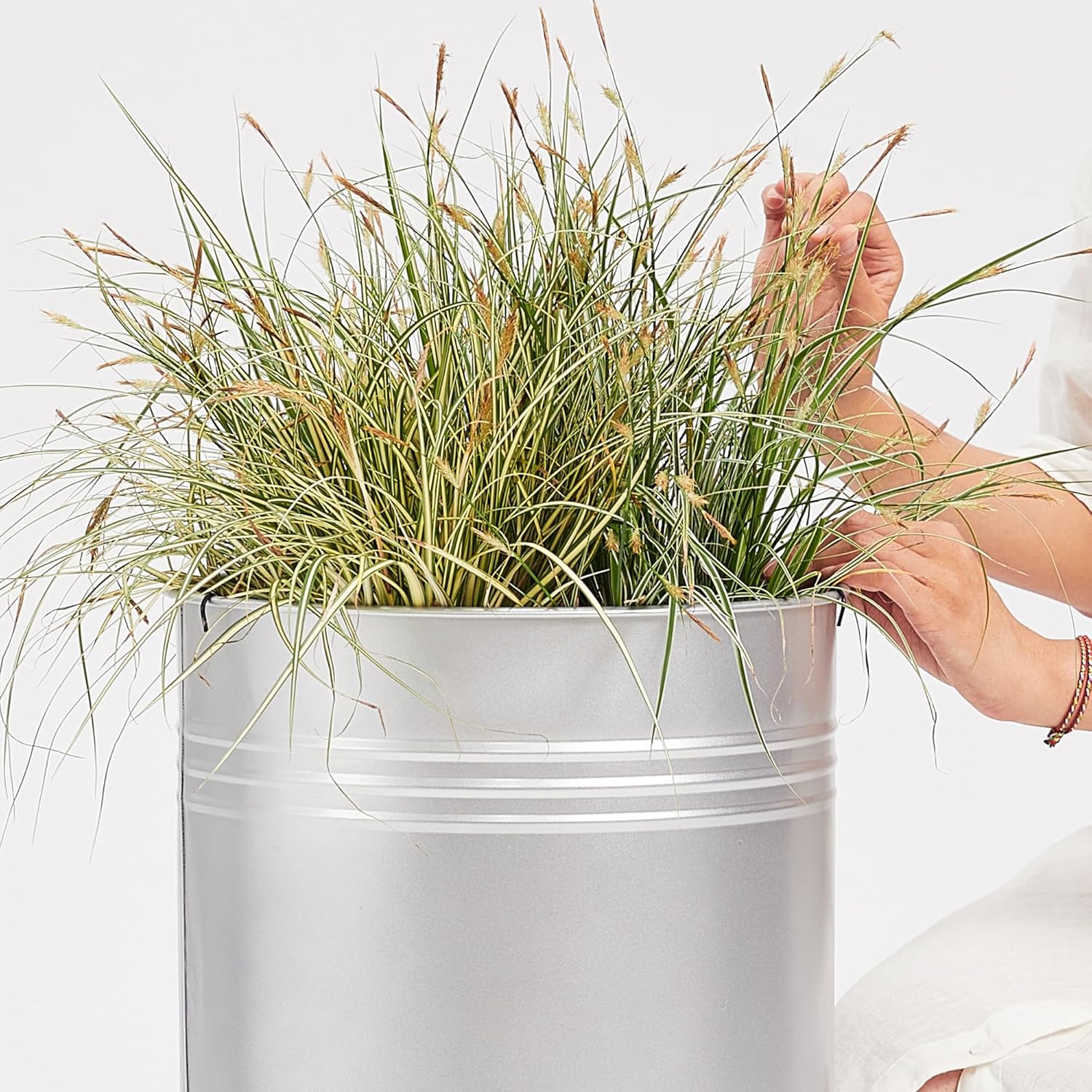Worth Garden Galvanized Steel Planter 2-Pack - Large:28"x14.5" & Small:24"x12" - Tall Metal Plant Pots - Large Handcrafted Decoration Flower Pot for Indoor Outdoor, Deck, Patio, Front Porch - Silver