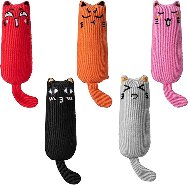 WIFUN Catnip Toys for Cats, 5 Pack Cat Chewing Pillow Toys, Catnip Teeth Cleaning Toys for Kick Bite and Indoor Interactive