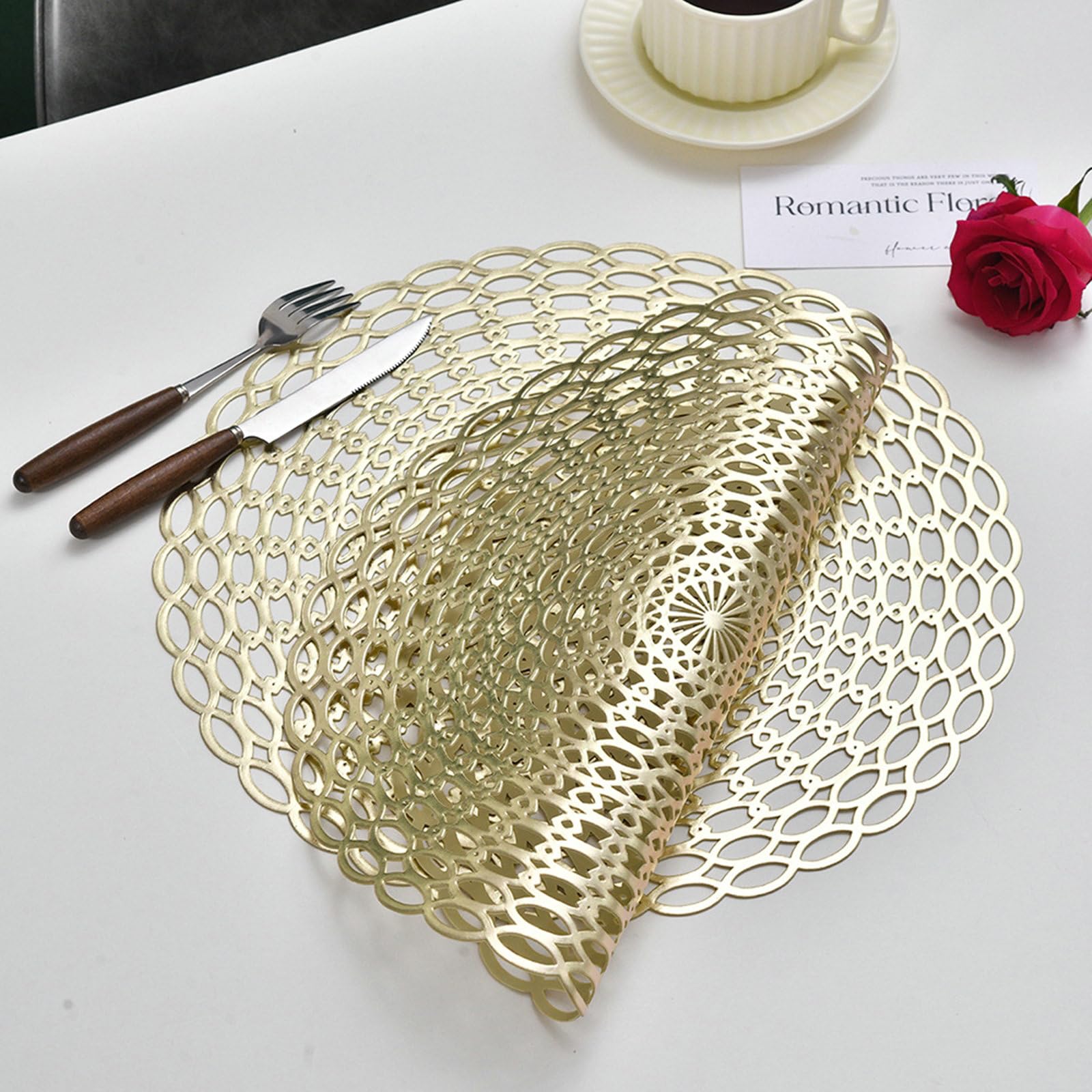 Juego de 6 manteles individuales redondos de PVC, resistentes al calor, antideslizantes, lavables, con diseño de flores, dorados, para fiestas, bodas, restaurantes, 40 cm