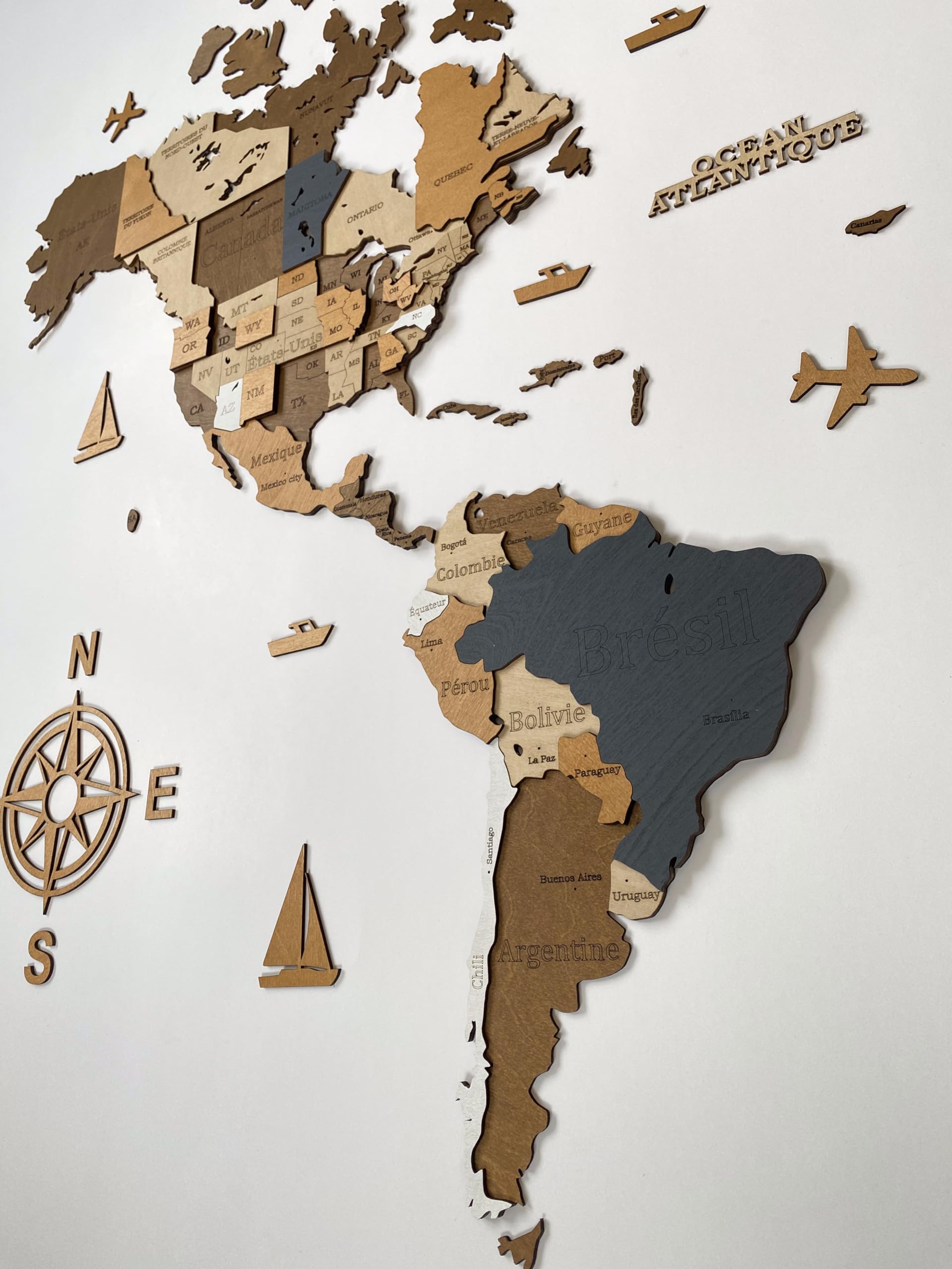 WoodLeo Carte du monde en bois (en français) - Décoration murale 3D - Taille de la carte (M, L, XL) - Art mural pour la maison, la cuisine ou le bureau