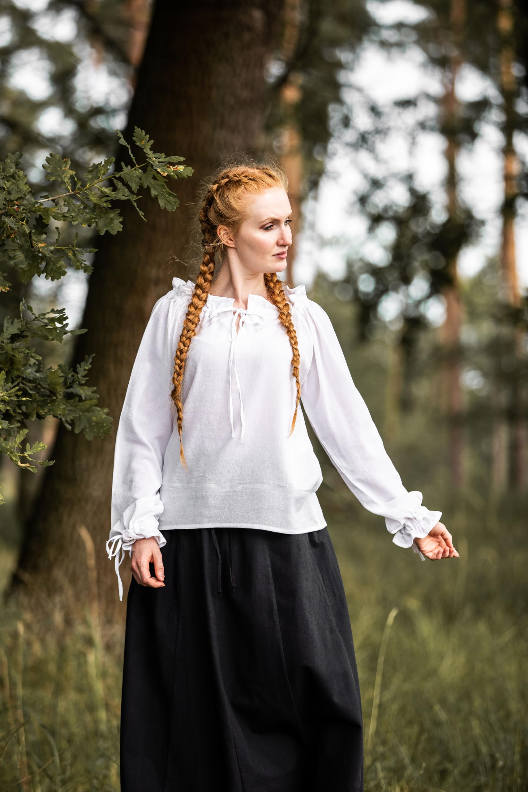 Leonardo Carbone® Damen Bluse Mittelalterbluse Edith | Offenschulterig | Rüschenärmel | Karneval, Halloween, Cosplay, LARP, Kostüm, Mittelalter, Festkleidung | 100% Baumwolle Weiß M