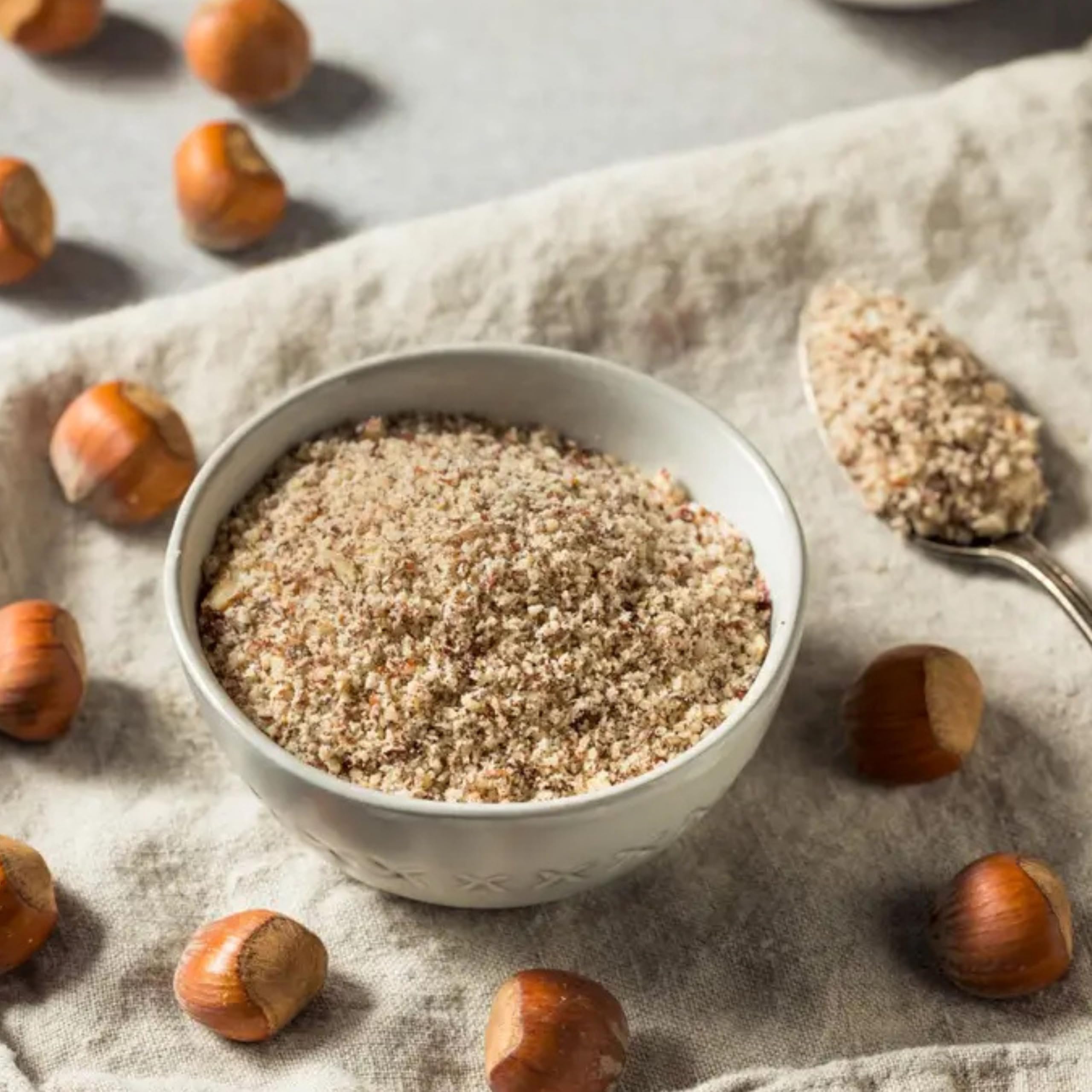 BONGIOVANNI FARINE E BONTA' NATURALI Farina di Nocciole tostate BIO, 500 grammo