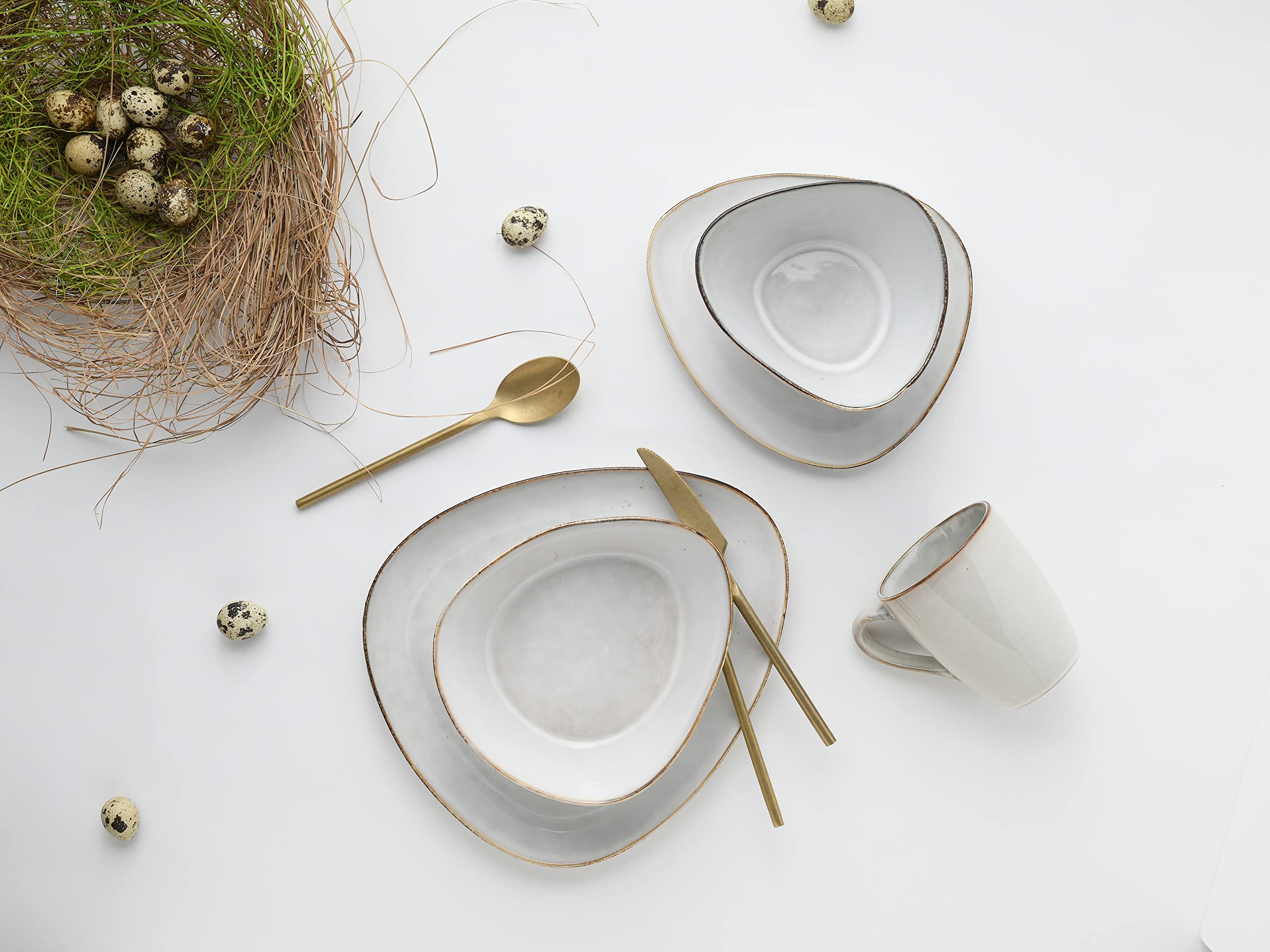 CreaTable, 23768, Serie CLOUDY, offwhite, 10-teiliges Geschirrset, Kombiservice aus Steinzeug, spülmaschinen- und mikrowellengeeignet, Qualitätsproduktion