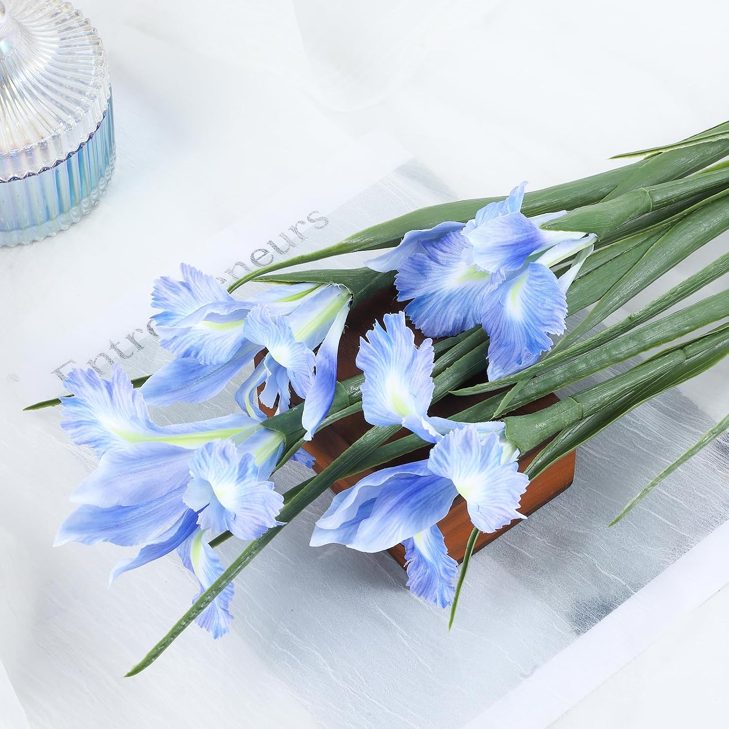 LFF 10Pcs Artificial Blue Iris Flowers with 27.5" Long Stems, Realistic Faux Iris Bouquet, Fake Flowers for Home Table Centerpiece, Outdoor Garden & Indoor Floral Arrangements (Blue)