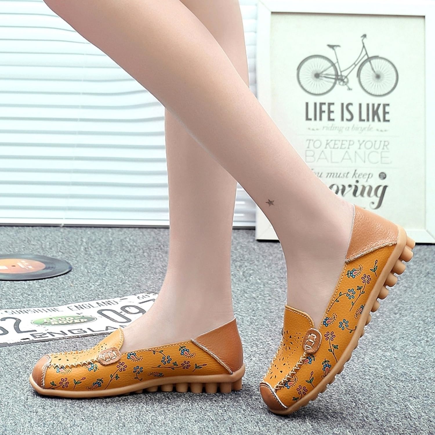 VenusCelia Women's Comfort Walking Boat Shoe 9 Yellow Bloom (Cutouts)