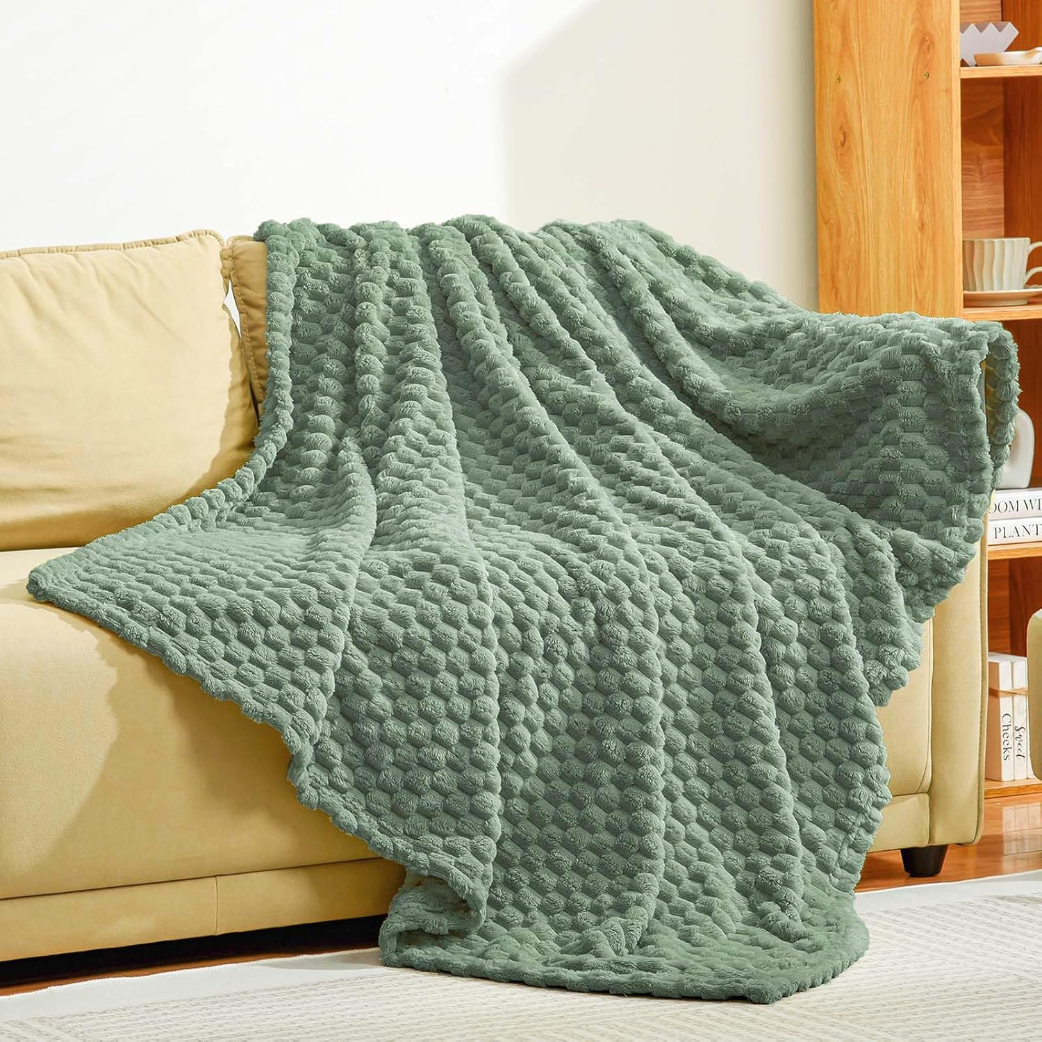 Excervent Flannel Fleece Throw Blanket (50x40 inches), Hexagon Jacquard Decorative Fuzzy Warm Blankets for Kids, Super Soft Cozy, Suitable for All Seasons, Sage Green - Image 2