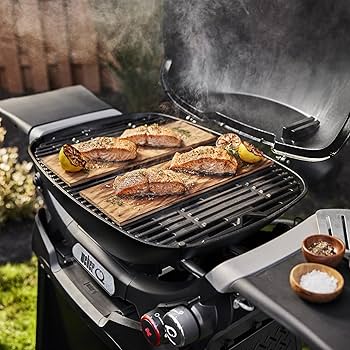 Weber Q2800N+ グリル ブラック 1501206 WEBER 【Weber公式】 ウェーバー バーベキュー コンロ Q2800N+