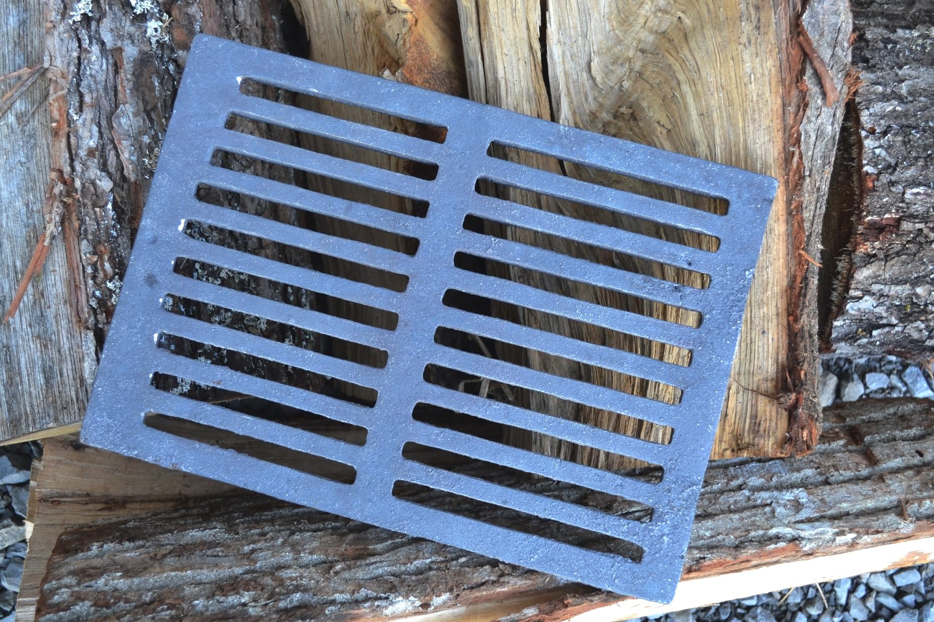 SEZAM Grille de four en fonte épaisse de 30 x 21,5 cm d'épaisseur - Différents diamètres - Compatible avec poêle à cheminée, table de four, grille de feu, grille à charbon