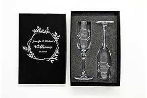 Personalized Champagne Flute Set: A Perfect Wedding Toast