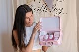 Accentra Coffret cadeau PRINCESS KITTY, coffret cadeau fille avec 250 ml gel douche, 180 ml lait corps, 180 ml gommage corps, 60 ml crème corps, 2 x 40 g bombe de bain, joli panier rose à offrir - 11