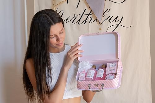 Accentra Coffret cadeau PRINCESS KITTY, coffret cadeau fille avec 250 ml gel douche, 180 ml lait corps, 180 ml gommage corps, 60 ml crème corps, 2 x 40 g bombe de bain, joli panier rose à offrir - 11