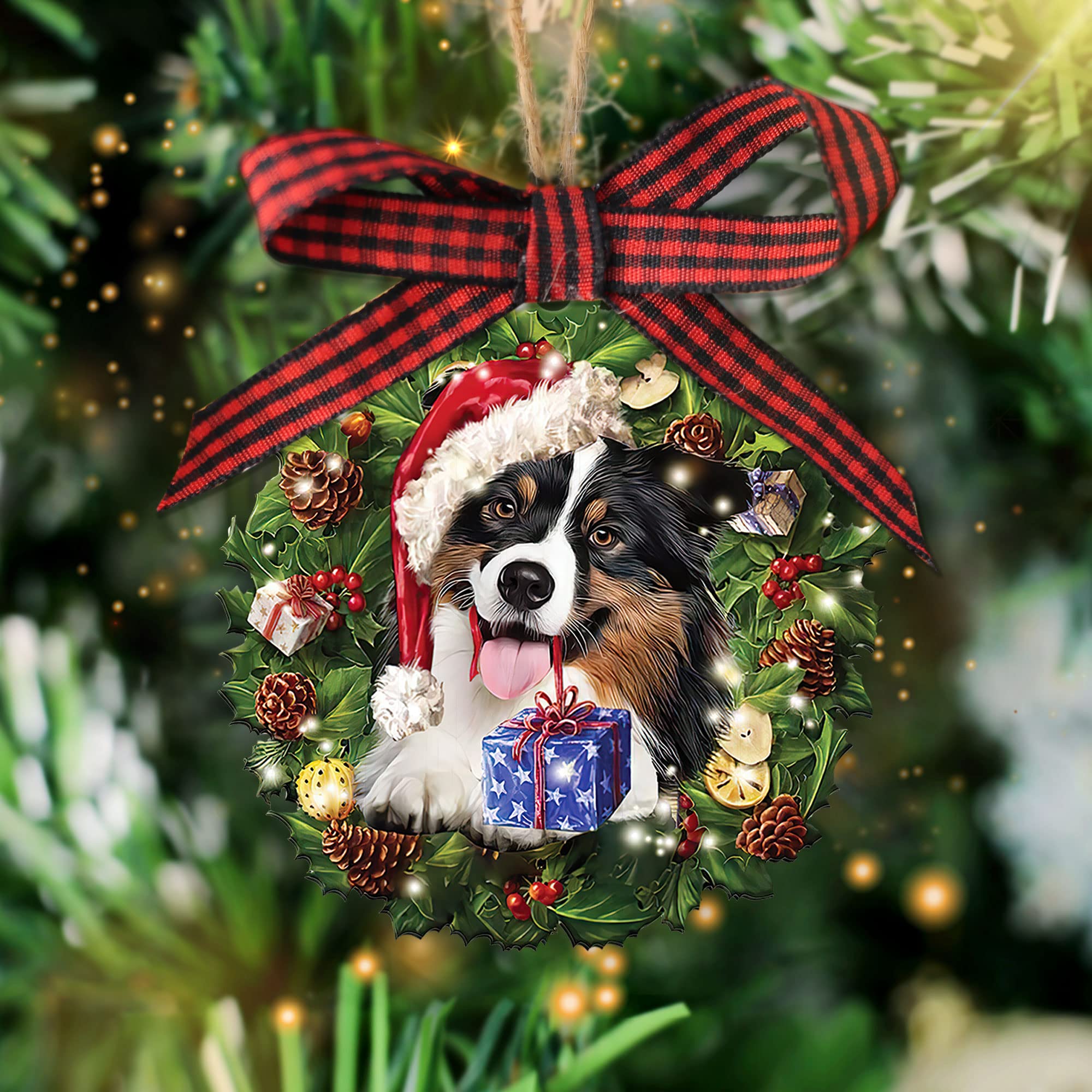 Talataca Australian Shepherd Wearing A Christmas Hat Wreath Lover Christmas Tree Wood Ornament Red & Black Buffalo Plaid Bow Decor Wooden Hanging Decoration House Present Xmas Eve Keepsake Decorative