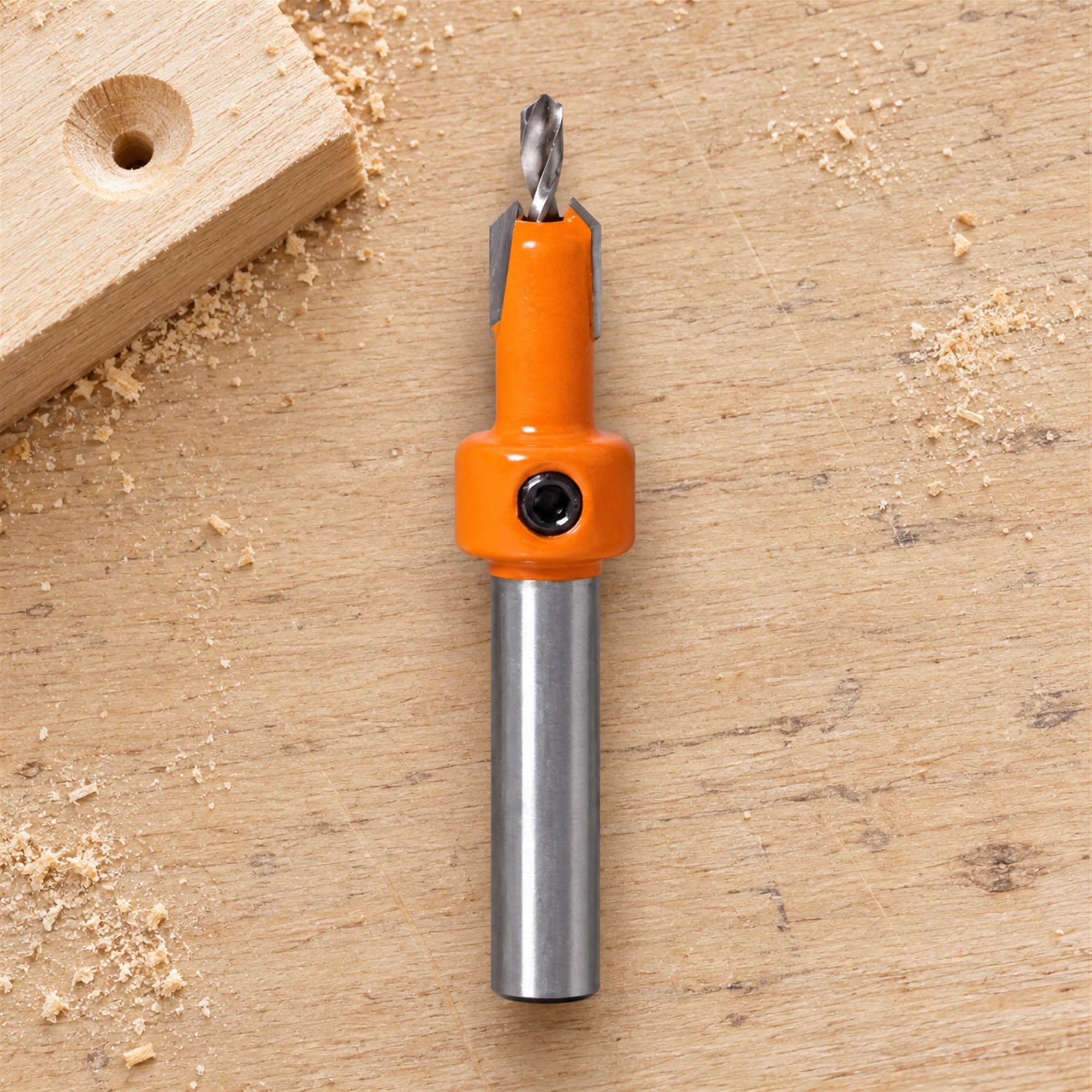 Steel Woodworking Hole Cutter for Cabinet Making and Wood Boring, Workshop Accessory for Furniture Assembly Tasks